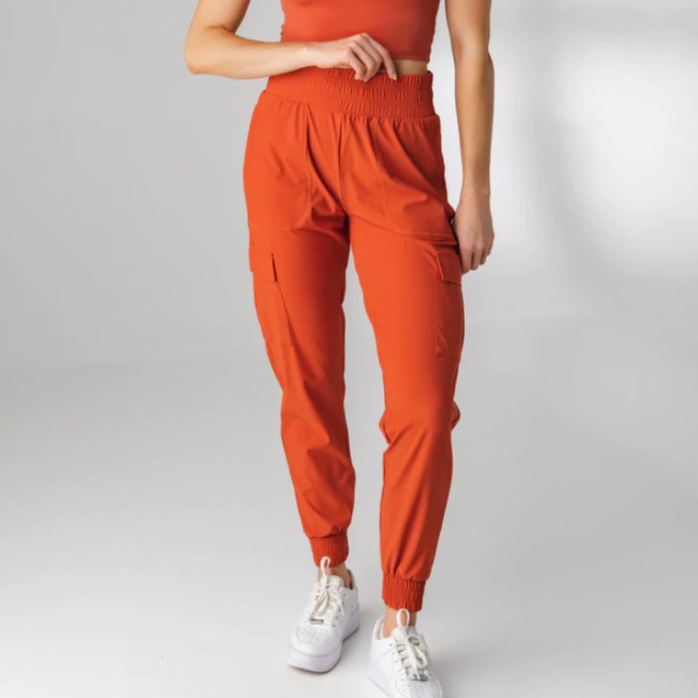 NWT Rare NEW Balance Athletica/ Vitality: THE WOMEN'S SWIFT CARGO JOGGER…